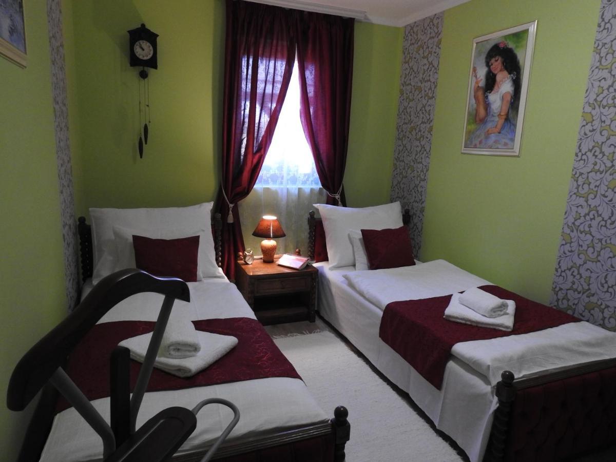 Moezsi Apartman Tolna Экстерьер фото